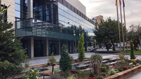 La plaza Pere Cornell acoge a partir de hoy y durante todo del fin de semana la feria de navidad. La plaza Pere Cornell acoge a partir de hoy y durante todo del fin de semana la feria de navidad.