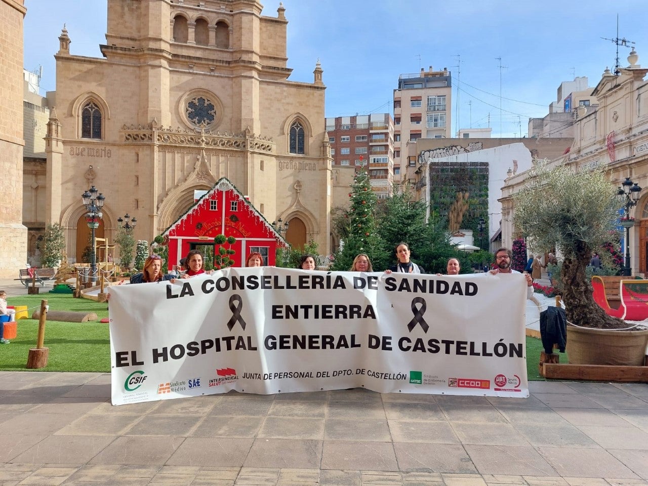 Los sindicatos inician movilizaciones contra el colapso de la Sanidad y la falta de persona Los sindicatos inician movilizaciones contra el colapso de la Sanidad y la falta de persona