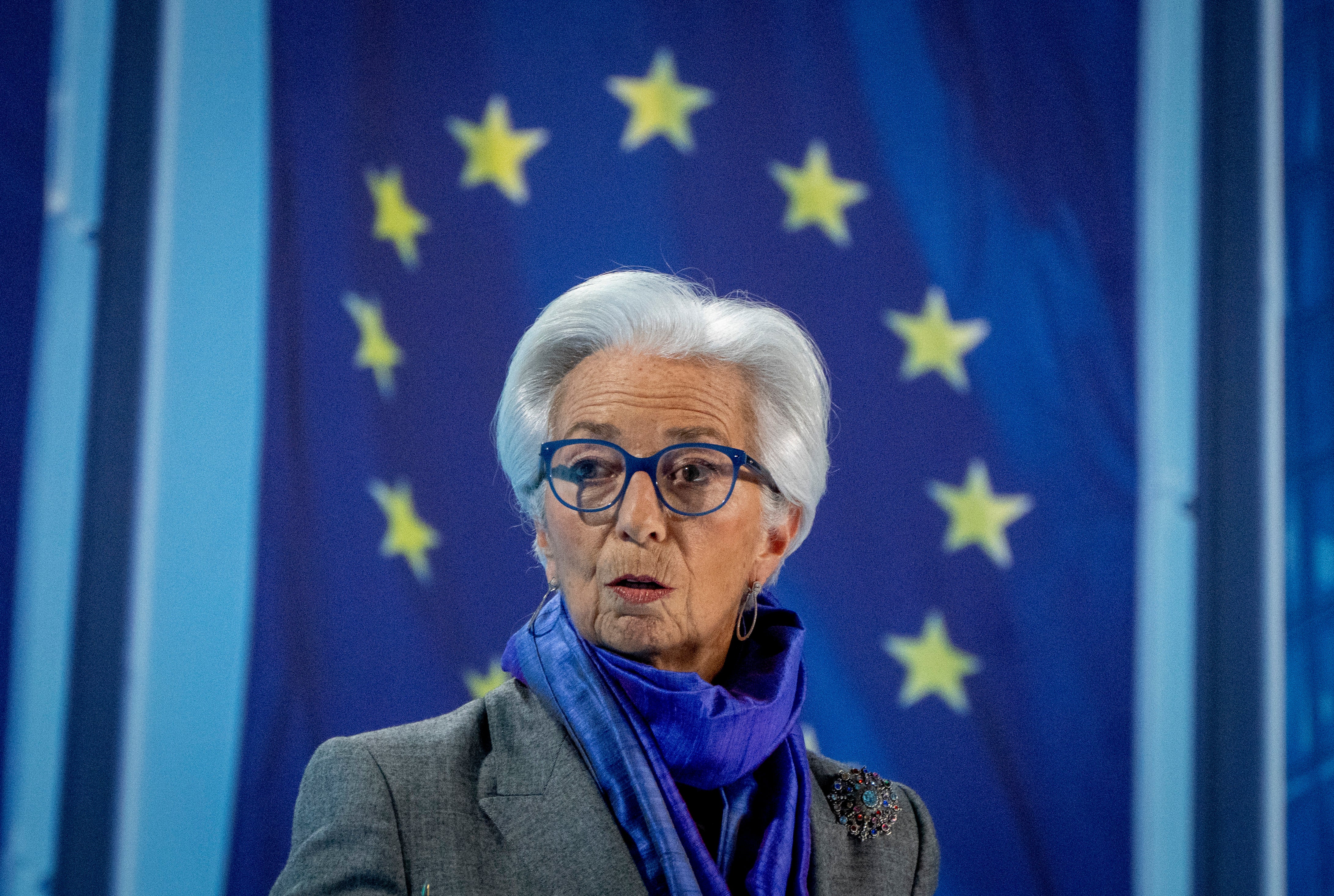 El BCE sube los tipos de interés medio punto porcentual, hasta el 3%, y anticipa otra subida igual en marzo El BCE sube los tipos de interés medio punto porcentual, hasta el 3%, y anticipa otra subida igual en marzo