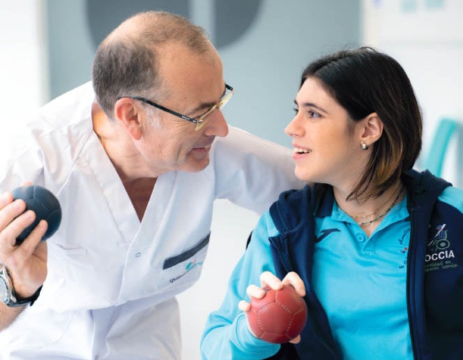 Quirónsalud colabora con el Club Amics de la Boccia para dar visibilidad al deporte adaptado Quirónsalud colabora con el Club Amics de la Boccia para dar visibilidad al deporte adaptado