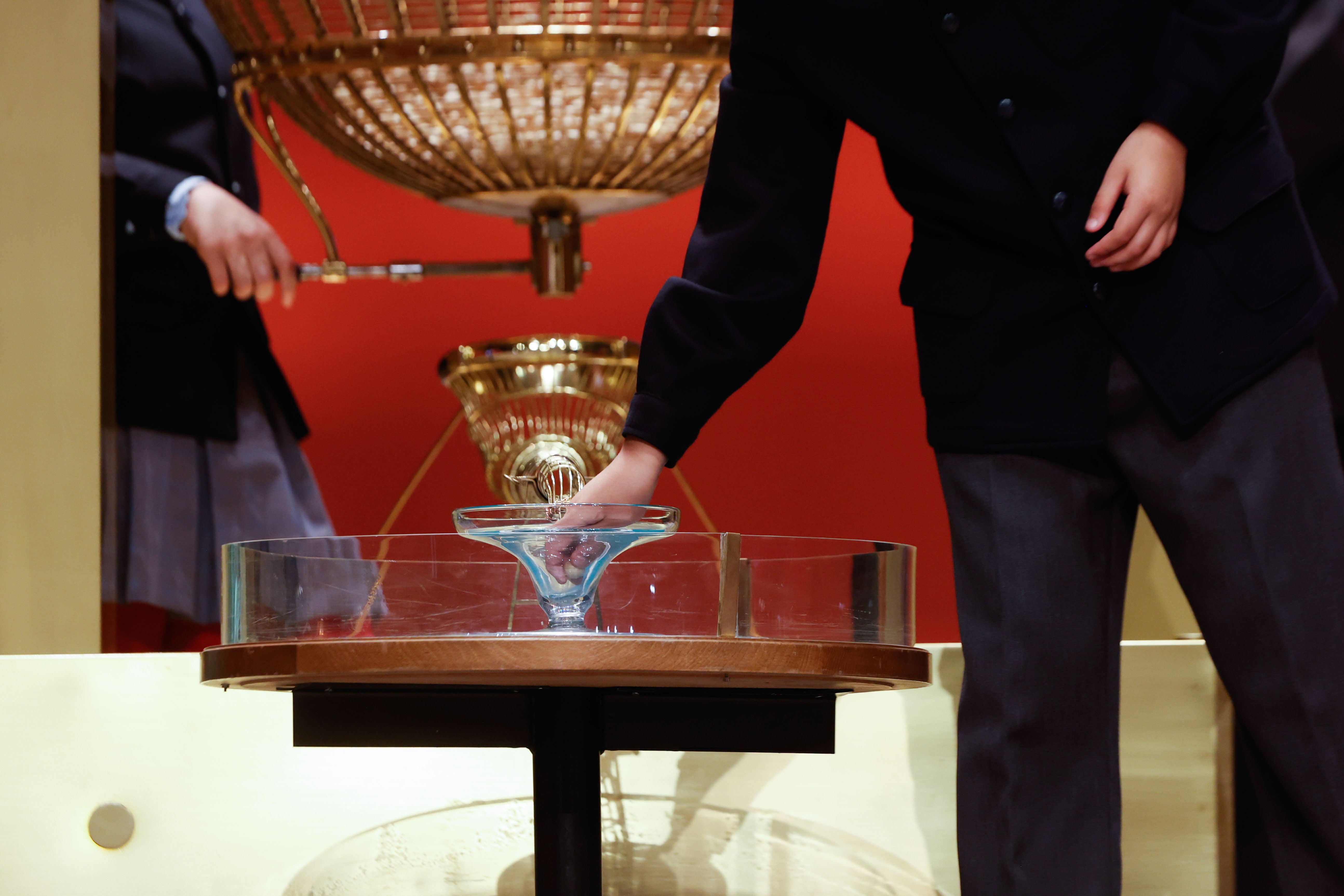 Comprueba los Cuartos Premios de la Lotería de Navidad 2023 Comprueba los Cuartos Premios de la Lotería de Navidad 2023
