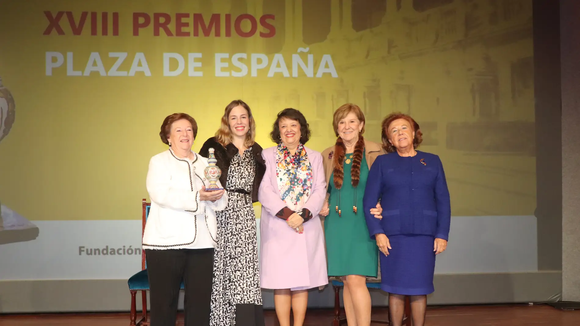 La Primera Promoción de enfermeras de Córdoba, Premio ‘Plaza de España"