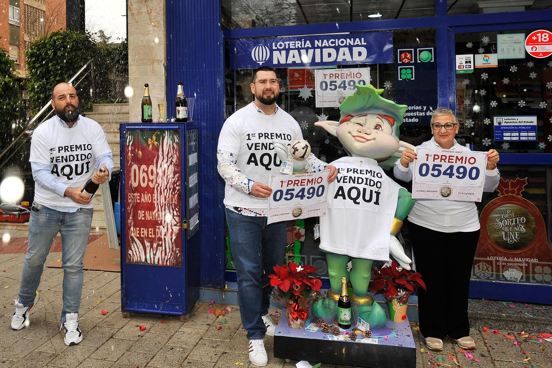 El Gordo de la Lotería de Navidad ha dejado millones por toda España: las localidades donde ha caído El Gordo de la Lotería de Navidad ha dejado millones por toda España: las localidades donde ha caído