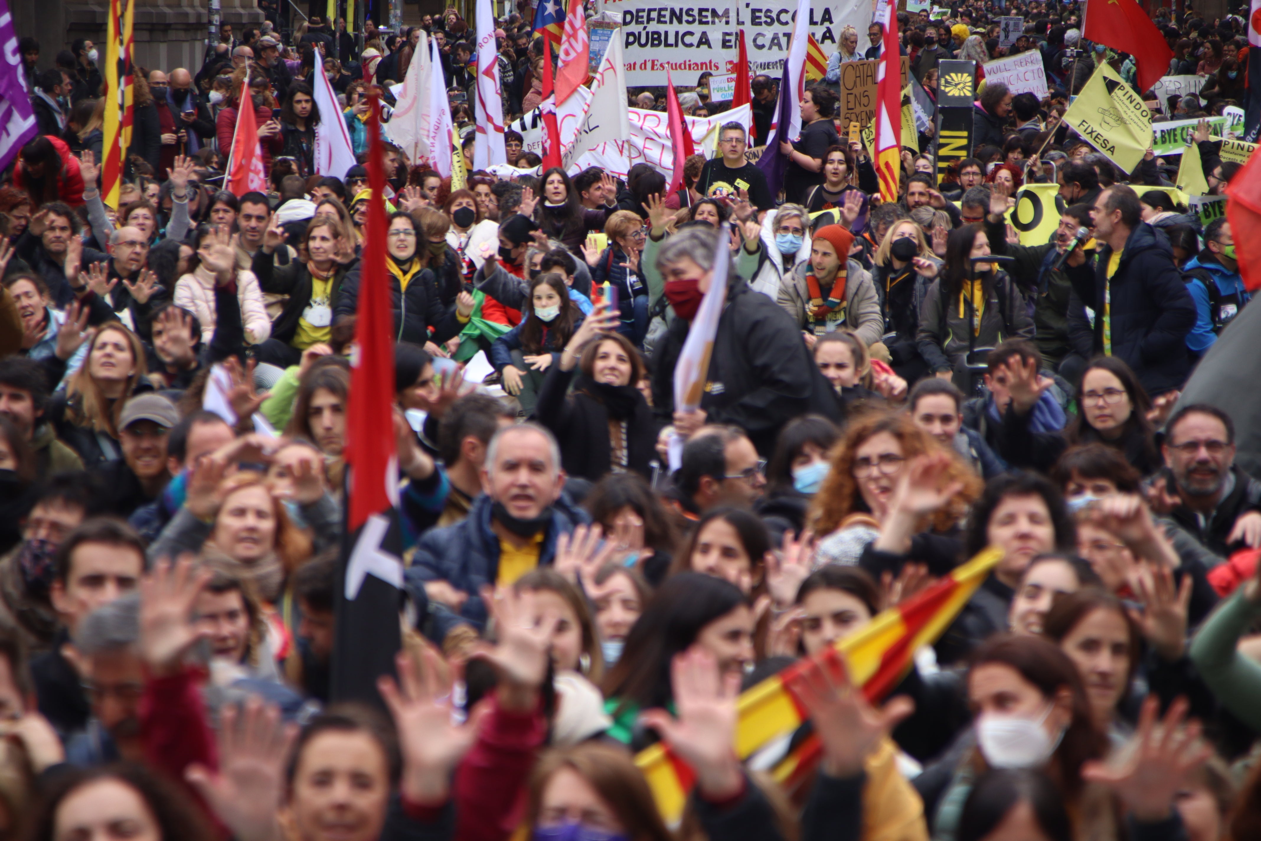 Los médicos y los profesores convocan huelga el 25 y el 26 de enero Los médicos y los profesores convocan huelga el 25 y el 26 de enero