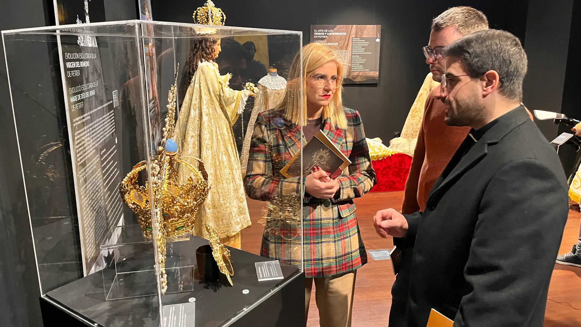 El Museo Dámaso Navarro de Petrer acoge la exposición 'Lo sagrado hecho arte' 