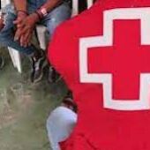 Cruz Roja atiende a los migrantes en el Puerto de Alicante 