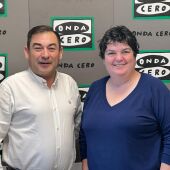 Lino Antonio Pascual, alcalde de Relleu, visita los estudios de Onda Cero Marina Baixa.