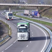 Los transportistas seguirán beneficiándose del descuento en el combustible Los transportistas seguirán beneficiándose del descuento en el combustible