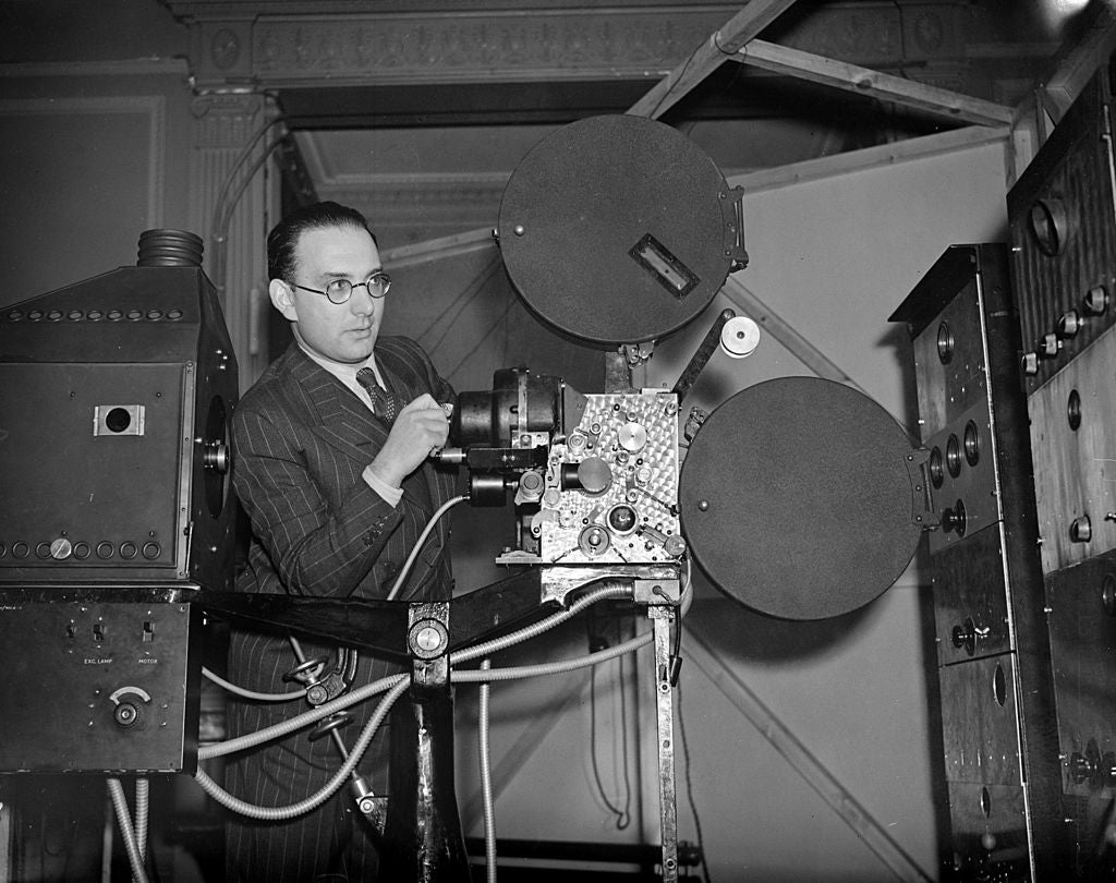 La música en el cine siempre existió: un repaso por sus orígenes La música en el cine siempre existió: un repaso por sus orígenes