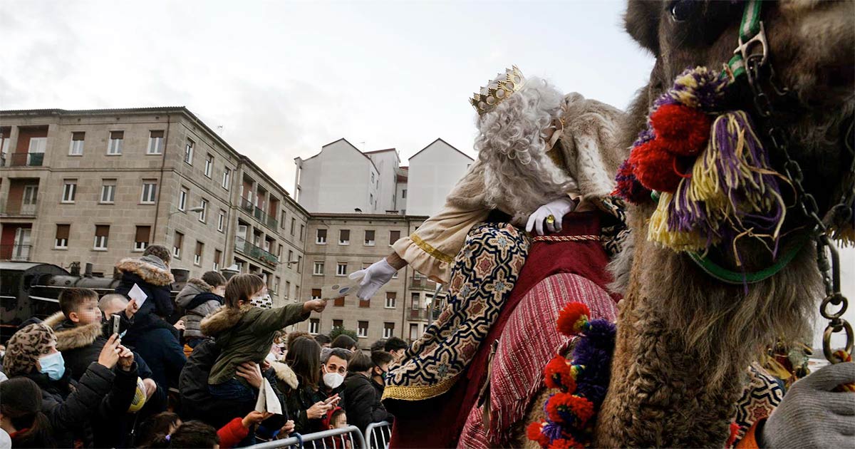 Unha comitiva con 300 participantes espectáculos e animación acompañará os Reis Magos na Cabalgata de Ourense Unha comitiva con 300 participantes espectáculos e animación acompañará os Reis Magos na Cabalgata de Ourense