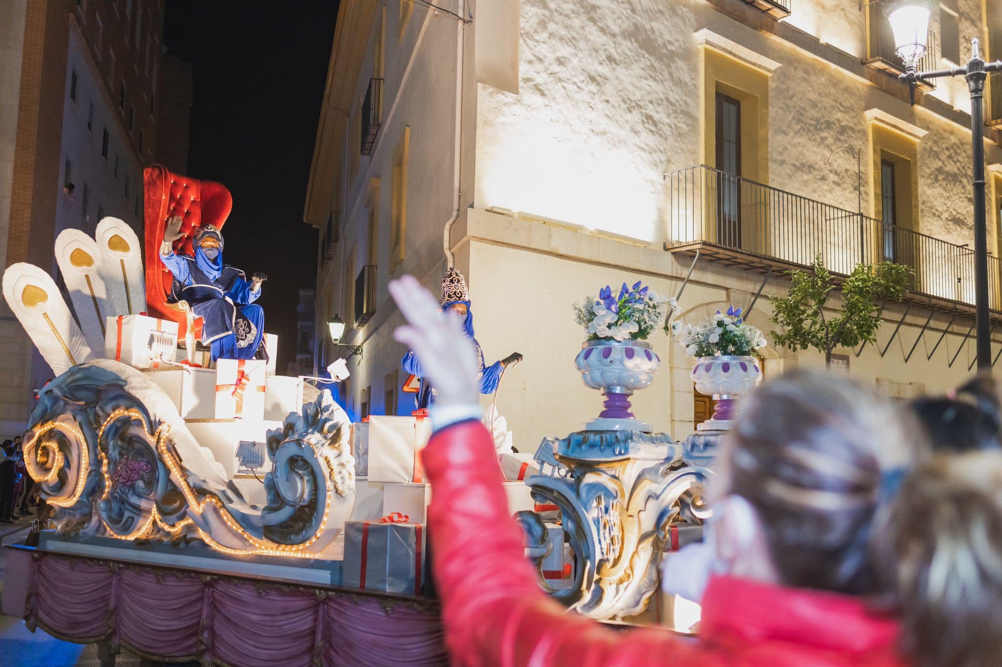 Los niños y niñas de La Ribera ya están preparados para recibir esta tarde a los Reyes Magos de Oriente Los niños y niñas de La Ribera ya están preparados para recibir esta tarde a los Reyes Magos de Oriente