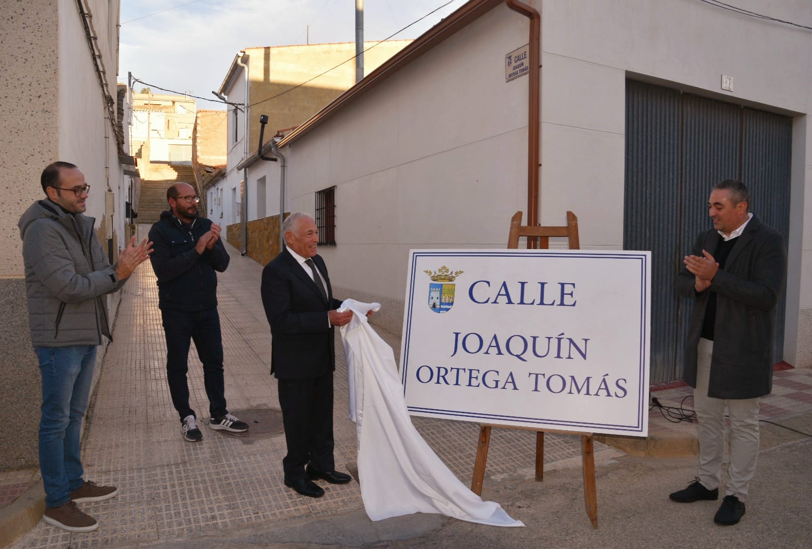 Ontur rinde homenaje a su gran ciclista, Joaquín Ortega Ontur rinde homenaje a su gran ciclista, Joaquín Ortega