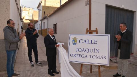 Ontur rinde homenaje a su gran ciclista, Joaqu&iacute;n Ortega