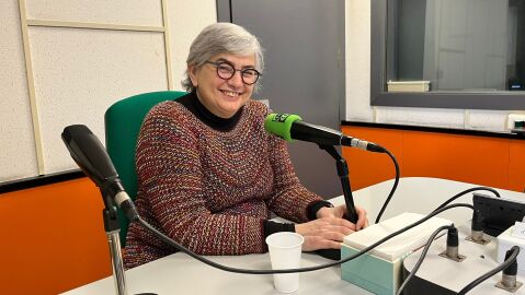 La alcaldesa responde a preguntas sobre pol&iacute;tica y futuro (tambi&eacute;n pasado)
