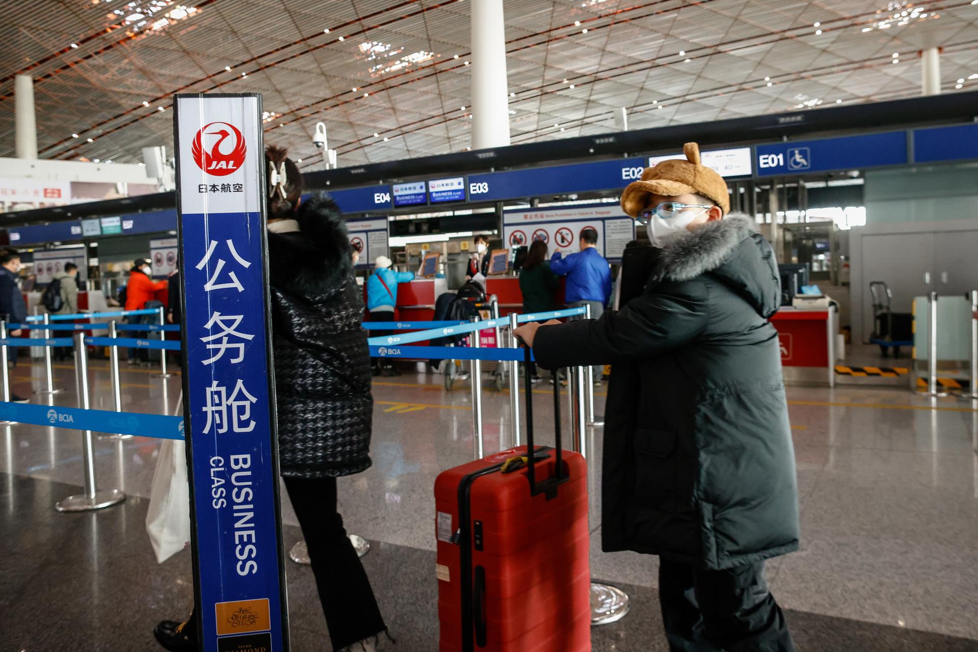 El aviso de los epidemiólogos sobre la variante Kraken y el fin de restricciones Covid en China: "No sabemos lo que está pasando" El aviso de los epidemiólogos sobre la variante Kraken y el fin de restricciones Covid en China: "No sabemos lo que está pasando"