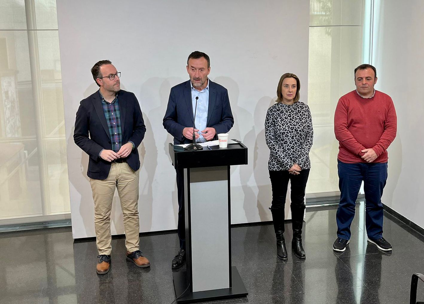 El PSOE de Elche busca "impulsar" los proyectos de ciudad y seguir en "modo gobierno" hasta mayo El PSOE de Elche busca "impulsar" los proyectos de ciudad y seguir en "modo gobierno" hasta mayo