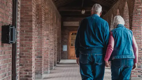 Imagen de archivo de una pareja Imagen de archivo de una pareja