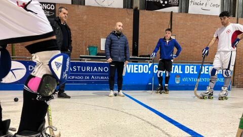 Javi Paredes y Miguel Navajas, en un entrenamiento del Roller en Villafr&iacute;a