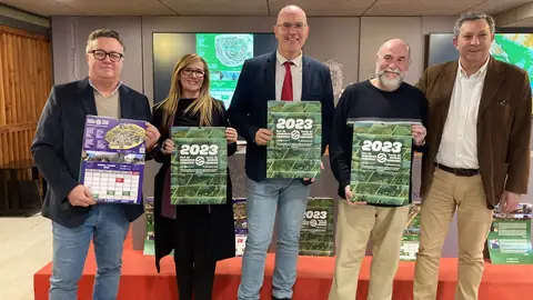 La Red de Senderos Urbanos cumple diez años con 12 rutas y 50 kilómetros de recorrido por Alicante Presentación del calendario de Red de Senderos urbanos