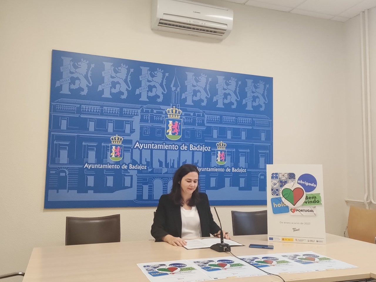 Comerciantes de Menacho y Casco Antiguo de Badajoz participarán en 4 cursos de portugués Comerciantes de Menacho y Casco Antiguo de Badajoz participarán en 4 cursos de portugués