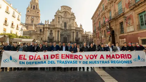 Miembros del Sindicato Central de Regantes del Acueducto Tajo-Segura Miembros del Sindicato Central de Regantes del Acueducto Tajo-Segura