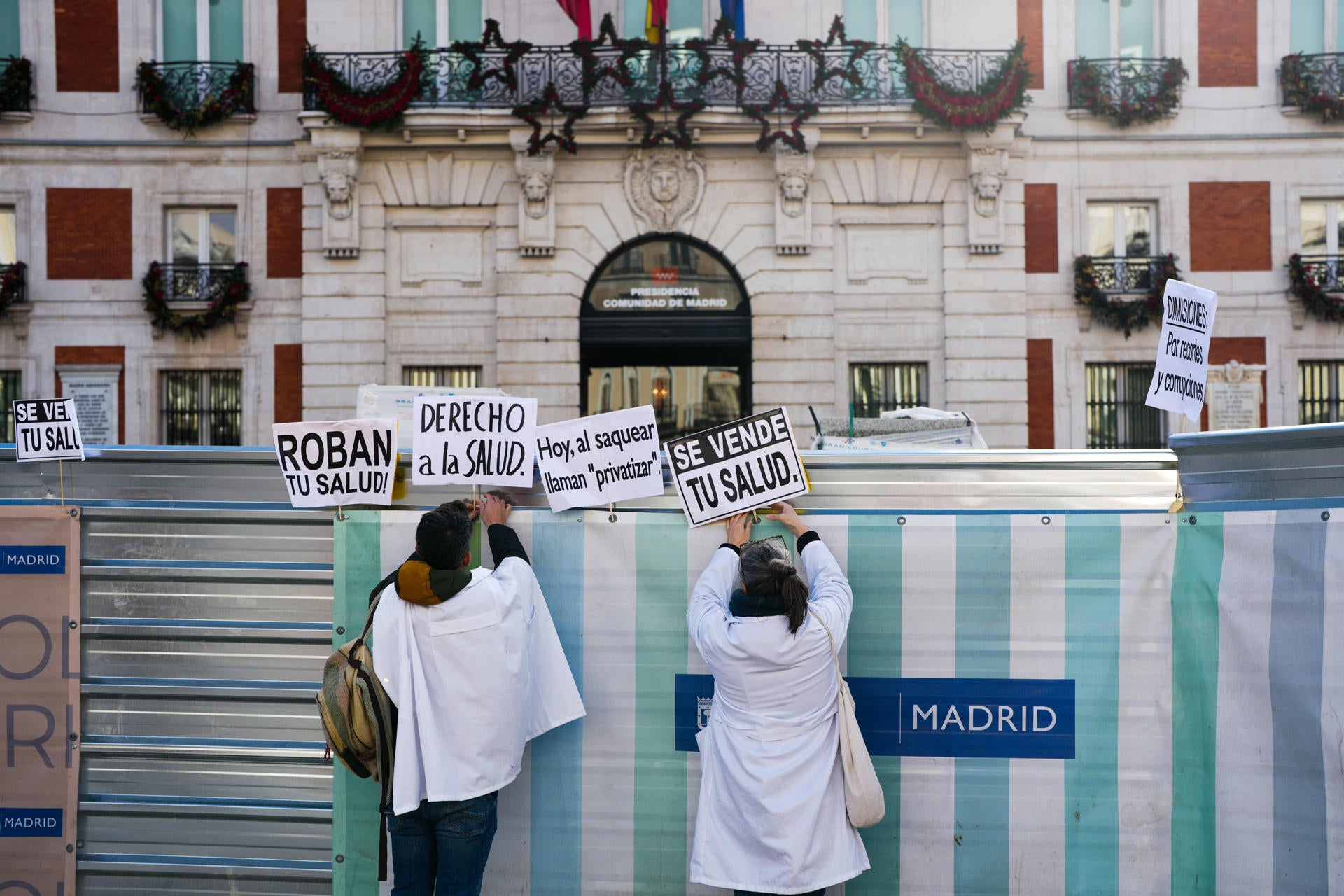 Médicos y pediátras de la Comunidad de Madrid vuelven a la huelga este jueves Médicos y pediátras de la Comunidad de Madrid vuelven a la huelga este jueves