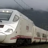 Un tren Alvia Un tren Alvia
