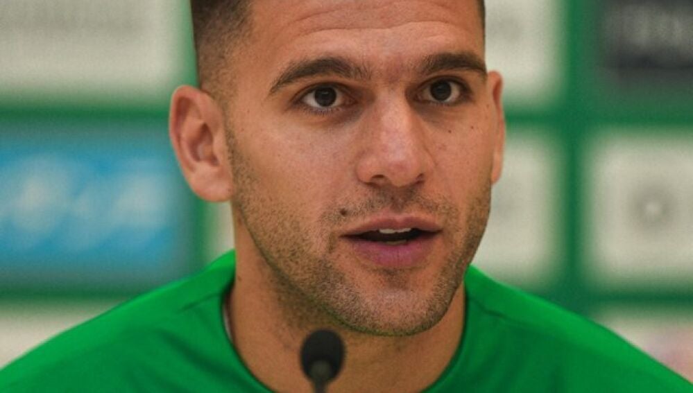 Lisandro Magallán durante la rueda de prensa en su presentación de este miércoles