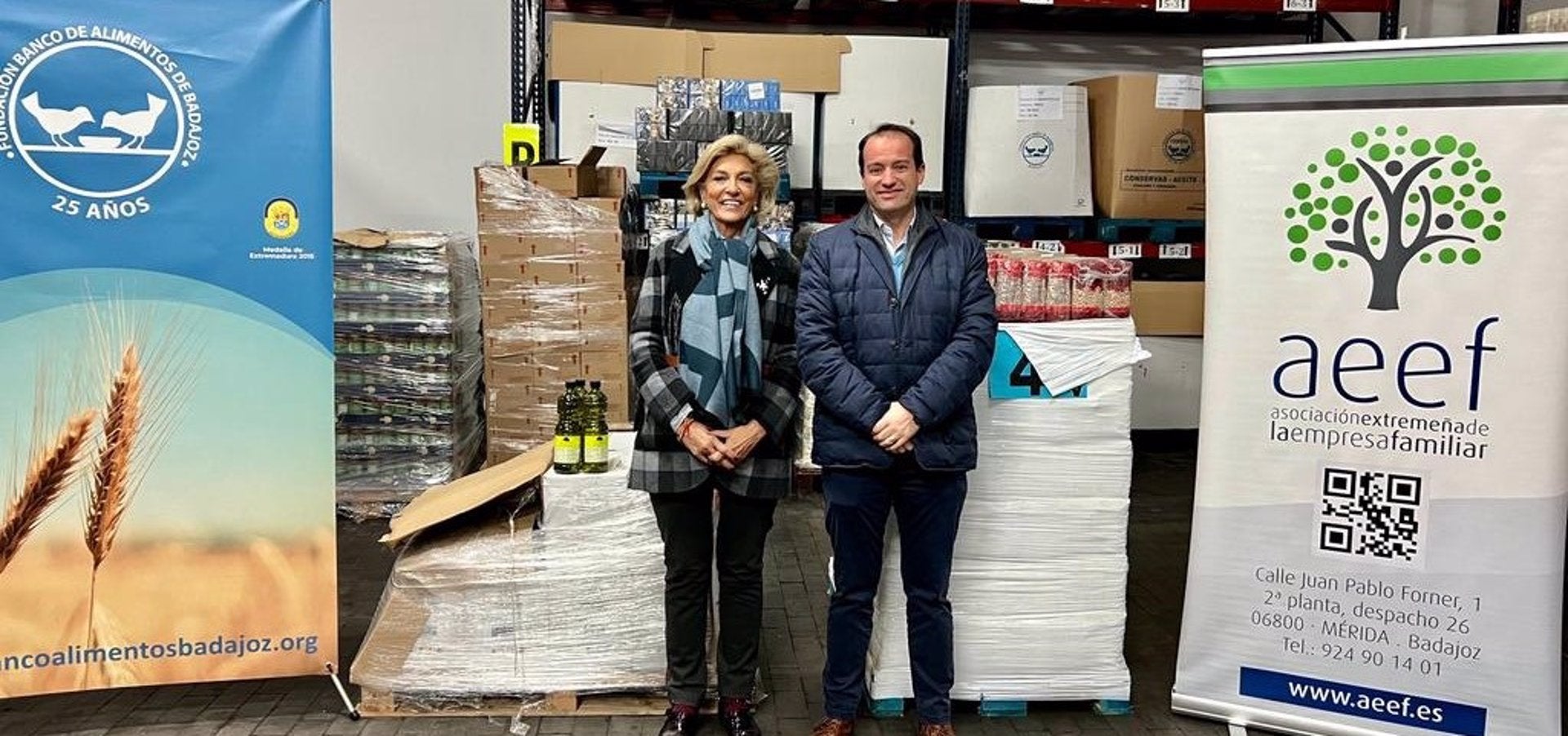 La Asociación Extremeña de la Empresa Familiar dona productos al Bancos de Alimentos de Badajoz La Asociación Extremeña de la Empresa Familiar dona productos al Bancos de Alimentos de Badajoz