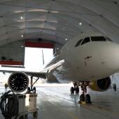 El Aeropuerto de Castellón pone en marcha un nuevo hangar de mantenimiento de aviones