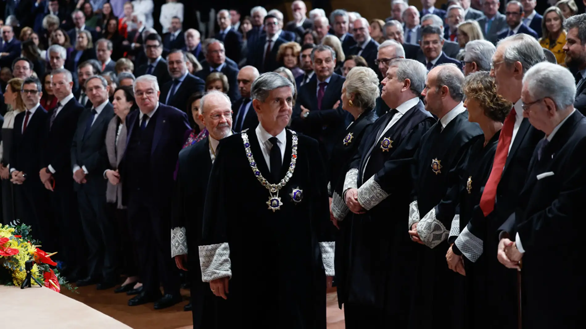 El presidente del Tribunal Constitucional, Pedro González-Trevijano, durante la toma de posesión de los cuatro nuevos magistrados del Tribunal Constitucional, este lunes, en Madrid. 
