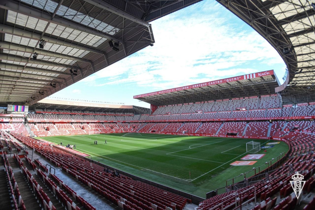 Ya hay horario y día para el partido del Valencia en el Molinón Ya hay horario y día para el partido del Valencia en el Molinón