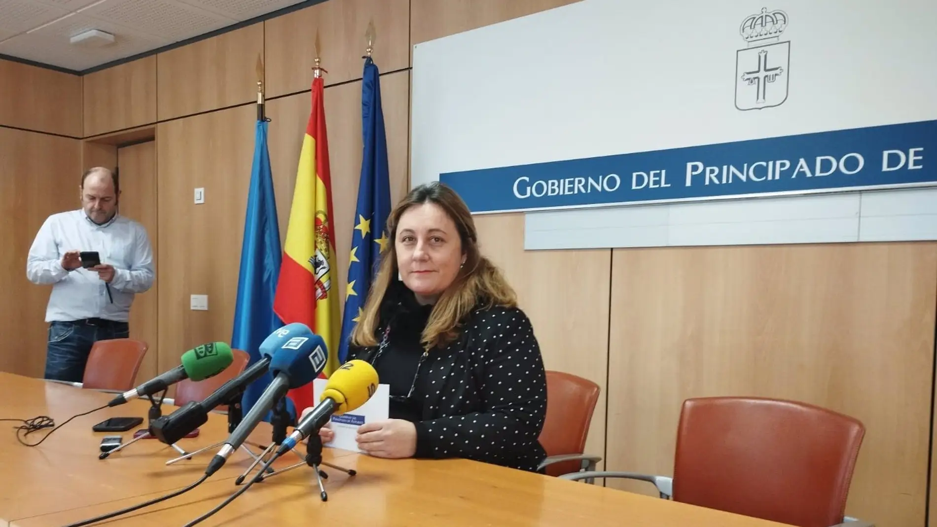 Rueda de prensa de la consejera de Educación de Asturias, Lydia Espina