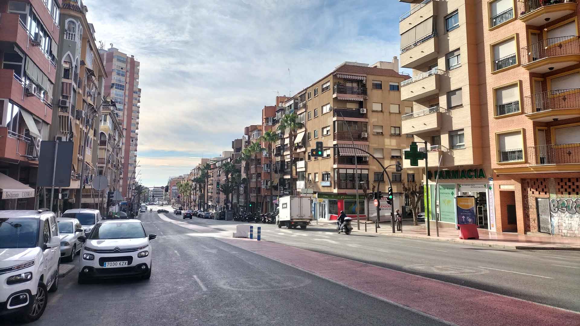 Benidorm acometerá la renovación integral de la Avenida Beniardá en 6 meses Benidorm acometerá la renovación integral de la Avenida Beniardá en 6 meses