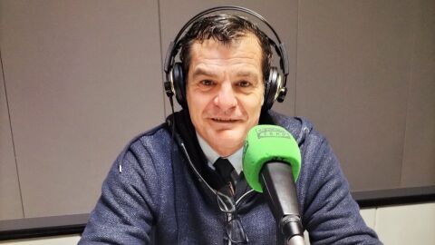 Paco Ruiz durante la entrevista en Onda Cero Vila-real. 