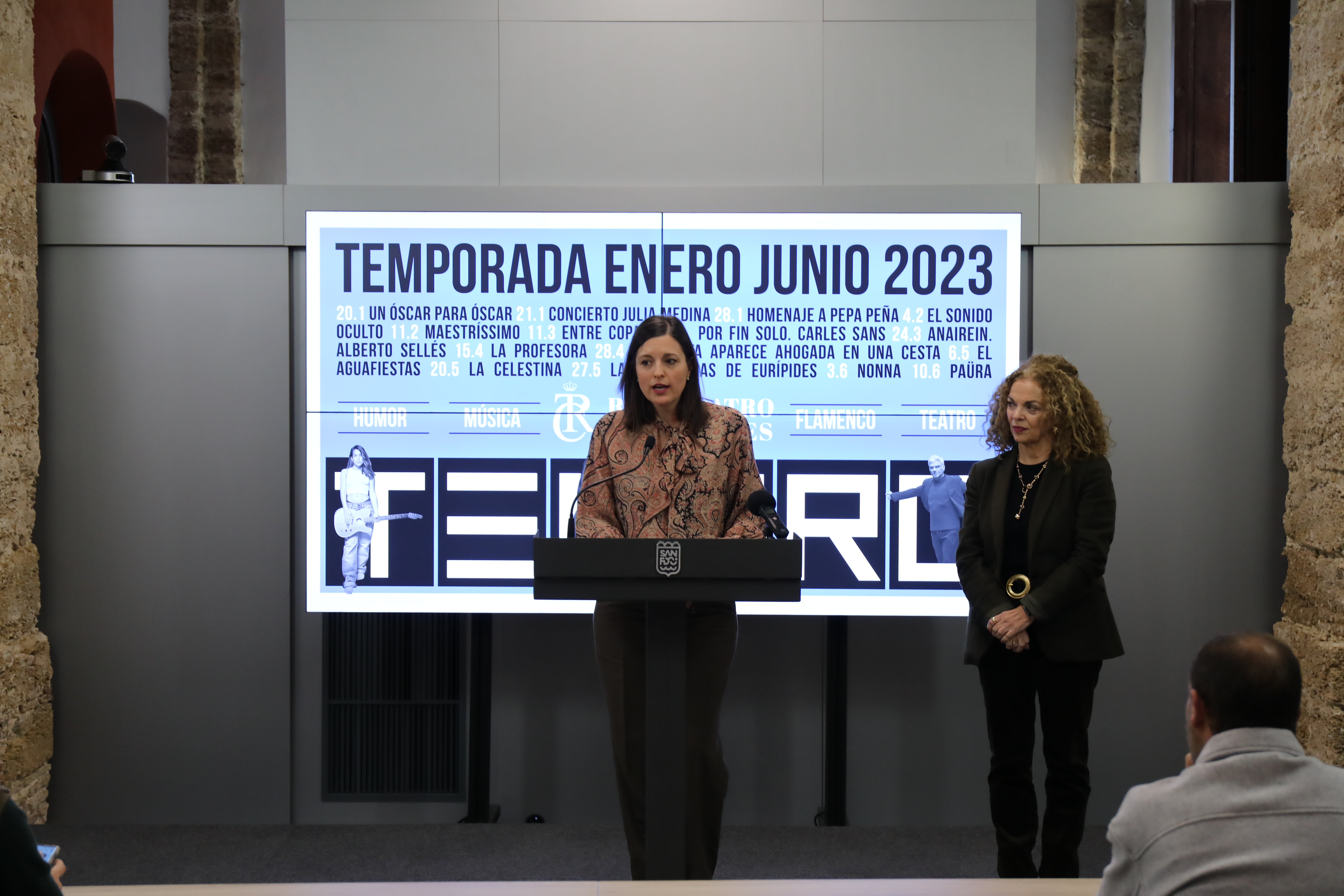 Toni Acosta, Anabel Alonso, Julia Medina y Juanjo Artero brillan en la programación del Teatro de Las Cortes hasta junio Toni Acosta, Anabel Alonso, Julia Medina y Juanjo Artero brillan en la programación del Teatro de Las Cortes hasta junio