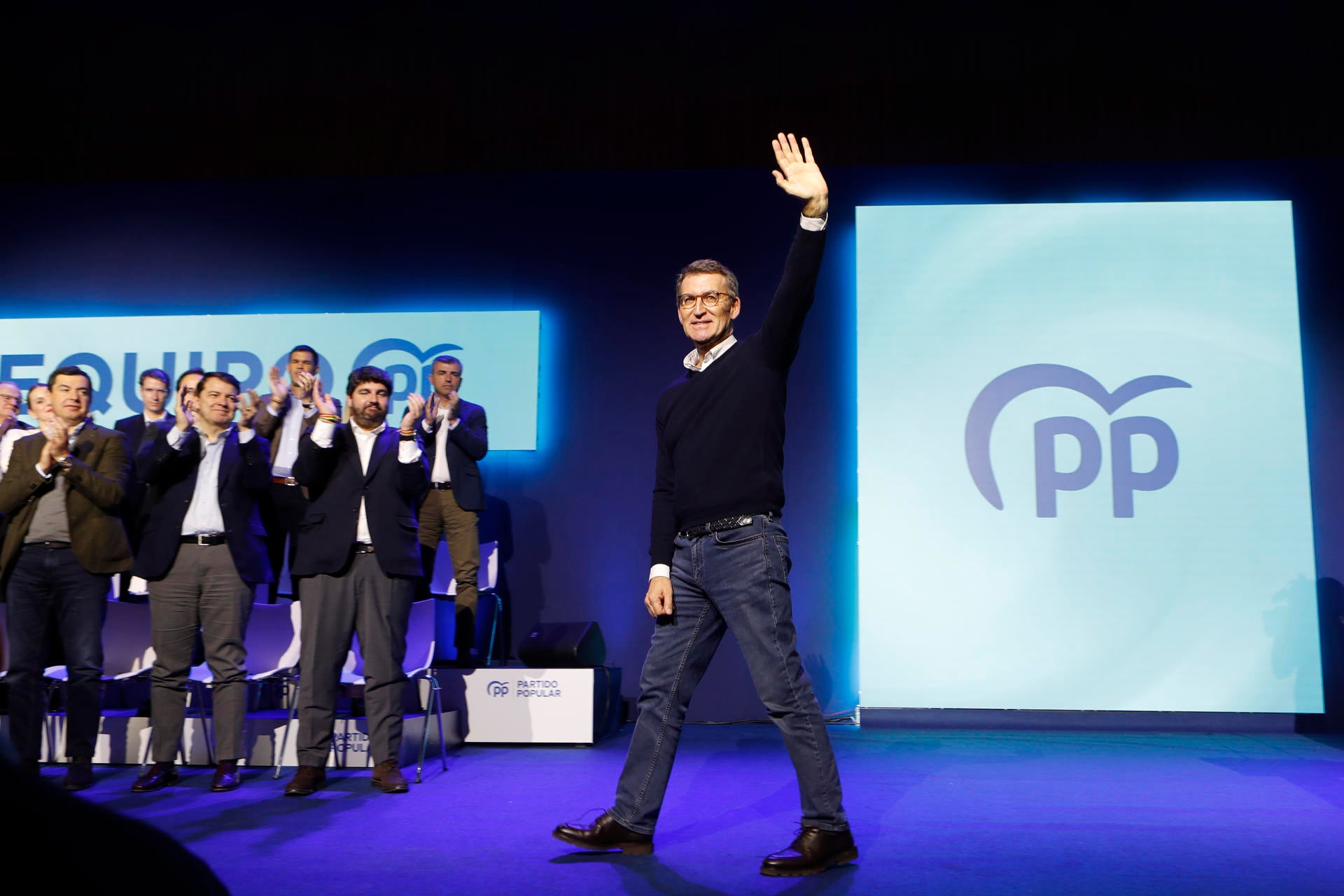 Feijóo da por hecho el "cambio en España" y llama a sacar al "sanchismo" de las autonomías Feijóo da por hecho el "cambio en España" y llama a sacar al "sanchismo" de las autonomías