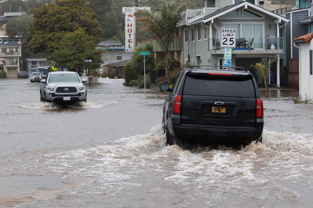 Biden aprueba la declaración de catástrofe en California por las fuertes tormentas que han provocado varios muertos Biden aprueba la declaración de catástrofe en California por las fuertes tormentas que han provocado varios muertos