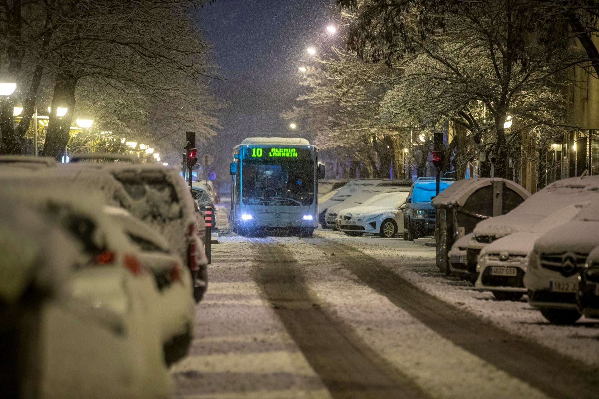 La AEMET pone en alerta a estas provincias por nieve, frío y fuertes rachas de viento La AEMET pone en alerta a estas provincias por nieve, frío y fuertes rachas de viento