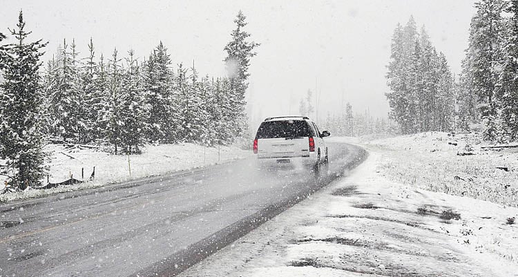 O temporal continúa a deixarse a sentir en Ourense con neve e desbordamentos de ríos O temporal continúa a deixarse a sentir en Ourense con neve e desbordamentos de ríos