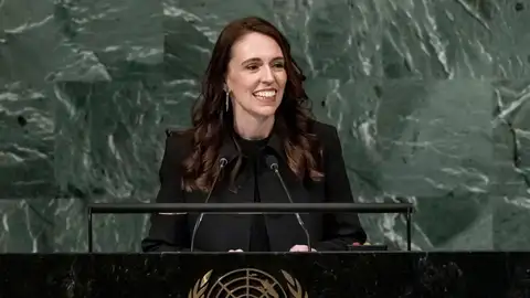 Jacinda Ardern, primera ministra de Nueva Zelanda El orden mundial: ¿ha dimitido Jacinda Ardern por las presiones recibidas?