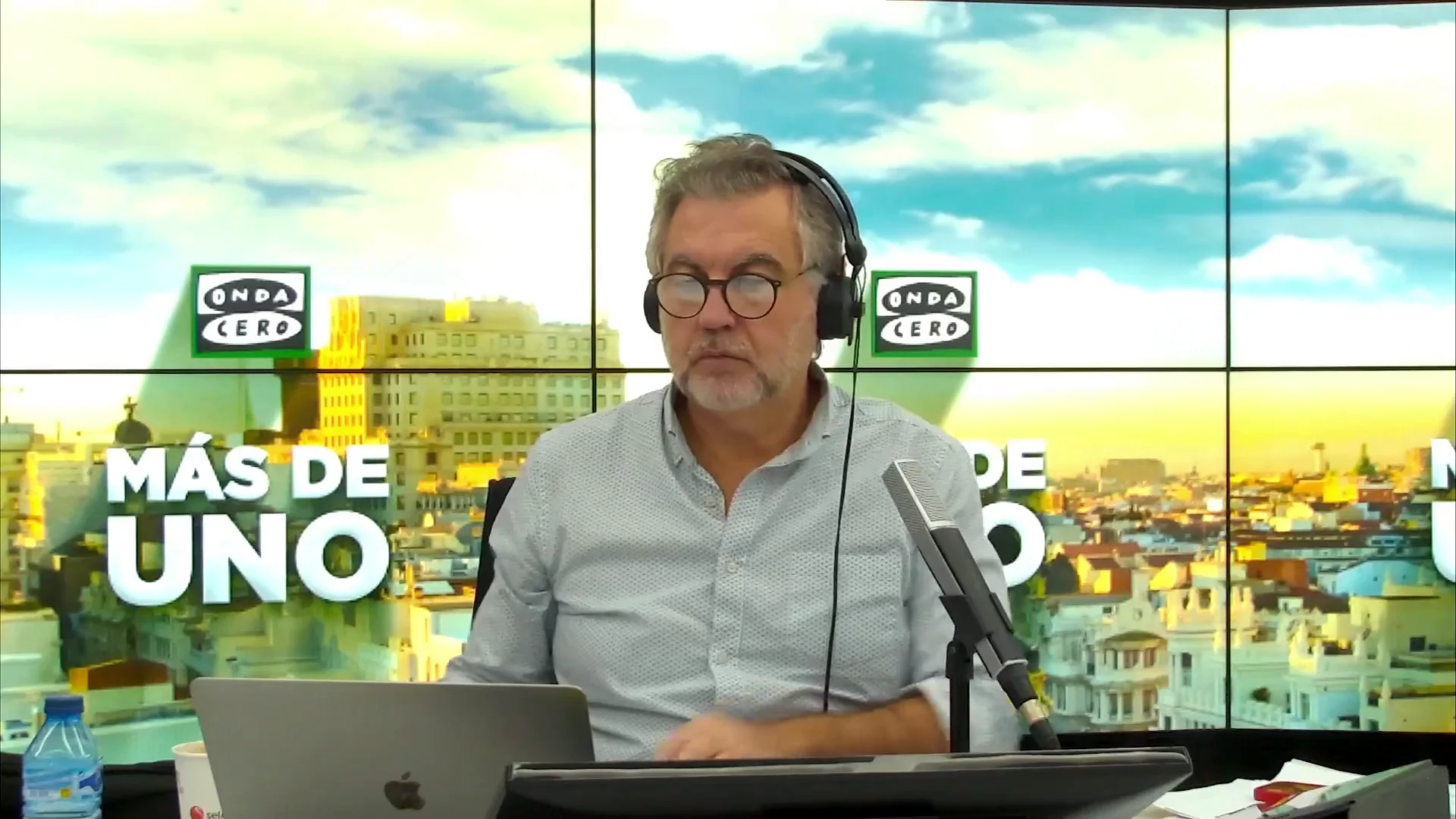 V&iacute;deo | Mon&oacute;logo de Alsina: "En misa y protestando"