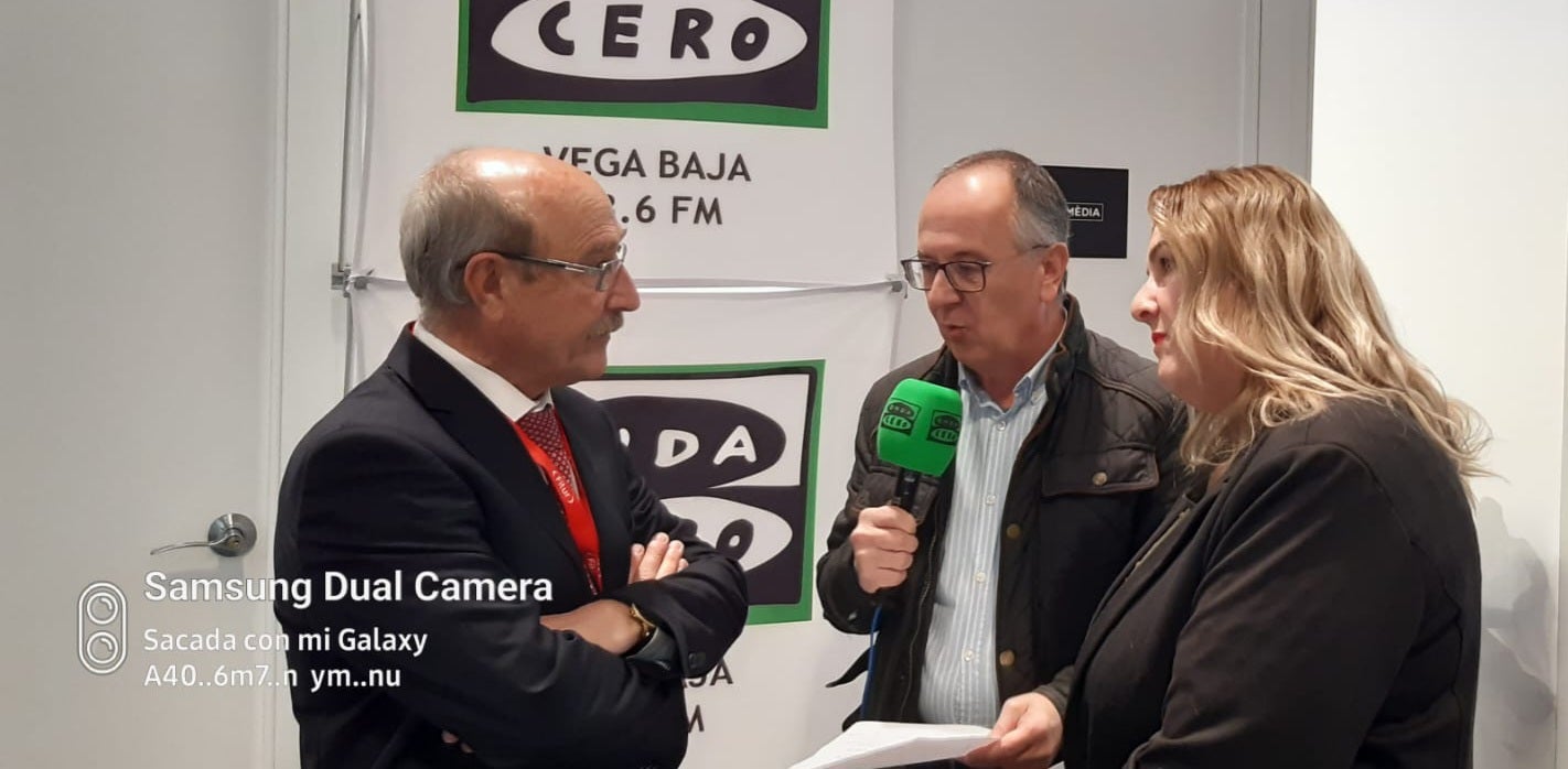 Antonio Perez alcalde de rojales y Miriam Trives concejala de turismo ofrecen lo mejor del municipio Antonio Perez alcalde de rojales y Miriam Trives concejala de turismo ofrecen lo mejor del municipio