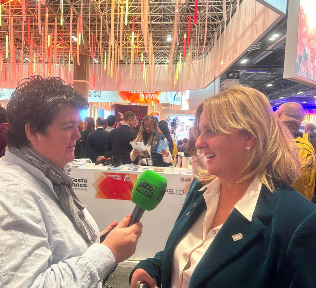 Calpe promociona en FITUR el Año Bofill y potencia el "Peix de Calp" Calpe promociona en FITUR el Año Bofill y potencia el "Peix de Calp"