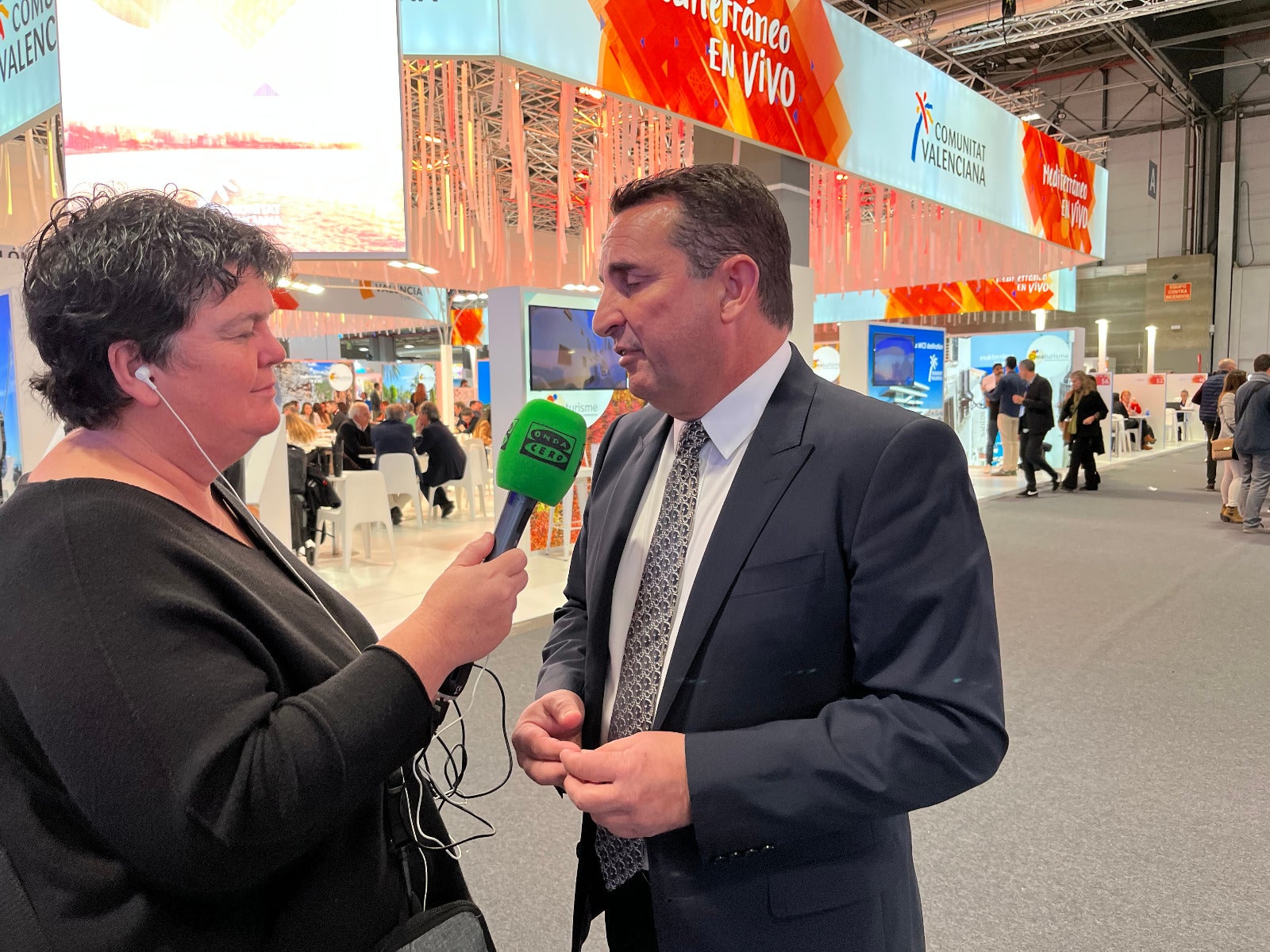 La Nucía presenta su Soccer Center y su piscina para surf La Nucía presenta su Soccer Center y su piscina para surf