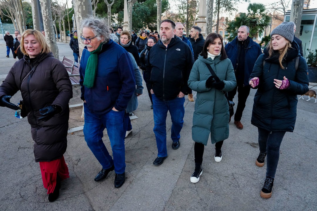 Junqueras, en la protesta contra la cumbre: "El conflicto no se ha acabado" Junqueras, en la protesta contra la cumbre: "El conflicto no se ha acabado"