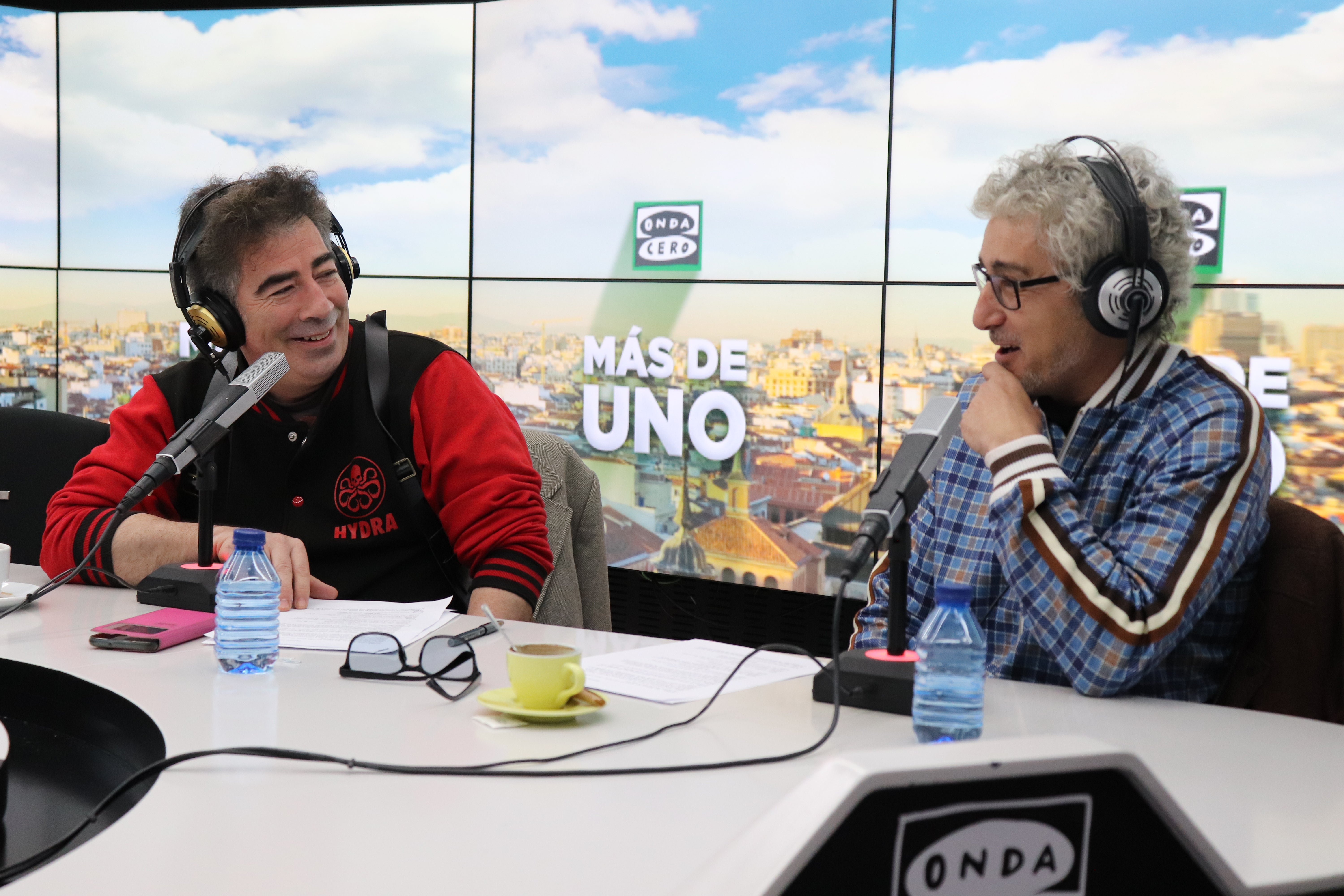 'La cena de los culturetas', reunión de amigos para reírse de un cultureta 'La cena de los culturetas', reunión de amigos para reírse de un cultureta