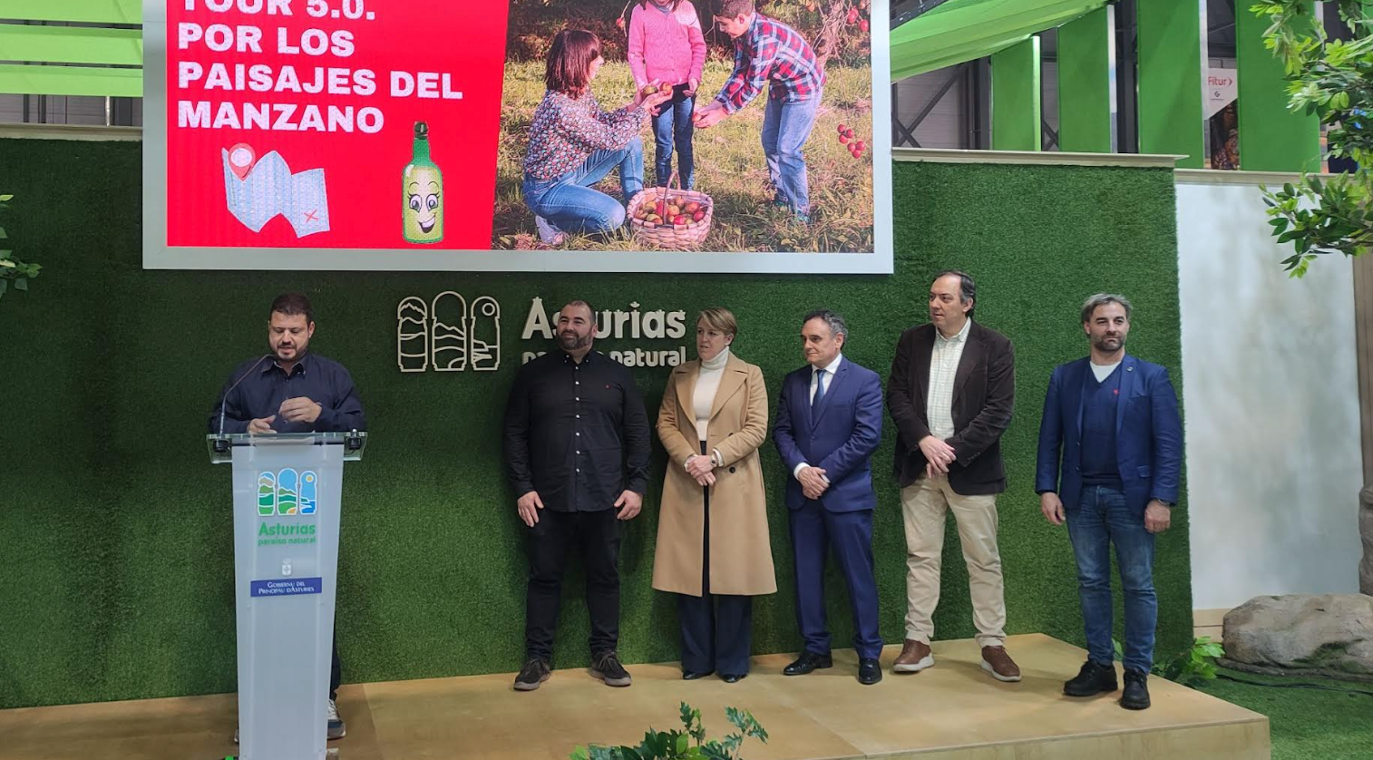 La Comarca de la Sidra presentó en Fitur El Tour por los paisajes del Manzano en moto, coche o bicicleta, La Comarca de la Sidra presentó en Fitur El Tour por los paisajes del Manzano en moto, coche o bicicleta,