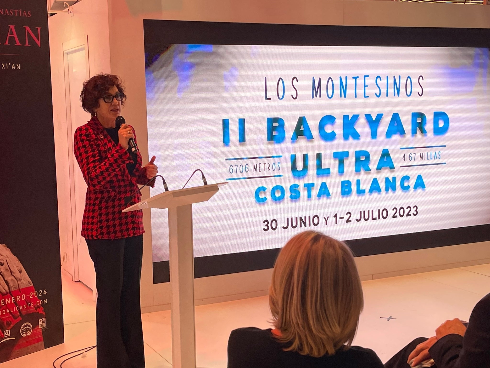 Los Montesinos también en fitur presentando sus valores turísticos a vista de pájaro Los Montesinos también en fitur presentando sus valores turísticos a vista de pájaro