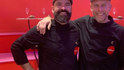  Visitamos FITUR en compa&ntilde;&iacute;a de Manuel Ara&uacute;jo, director da empresa Culinaria, para co&ntilde;ecer os detalles do showcooking que hoxe ofreceron na feira con dous coci&ntilde;eiros.